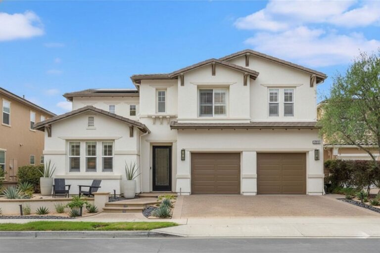 House in Compass Pointe Forster Ranch San Clemente, CA