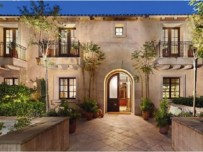 22 Grey Owl, Irvine - sold for $7,077,224 by Patrick Parry, Compass